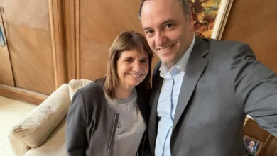 Patricia Bullrich y Manuel Adorni en medio del escándalo de corrupción