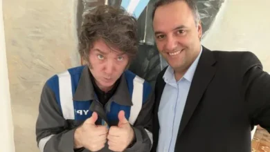 Manuel Adorni, jefe de Gabinete de Ministros, renuncia a su cargo tras recibir ataques personales