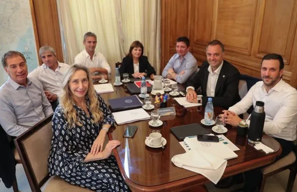 Diego Santilli, ministro del Interior, podría reemplazar a Manuel Adorni en la Jefatura de Gabinete