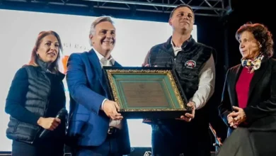 Bomberos Voluntarios de Marcos Juárez en desfile de unidades