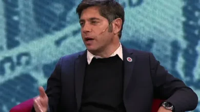 Axel Kicillof habla en una conferencia de prensa