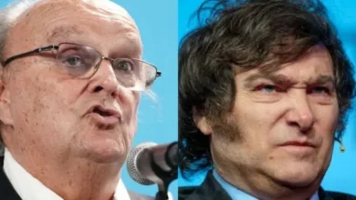 Imagen de Javier Milei y José de Mendiguren en La Rural