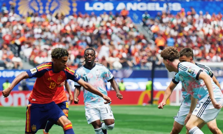 Imágenes de los jugadores de España y Bélgica en acción durante el Mundial 2026