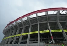 Tormenta eléctrica en el Estadio Azteca