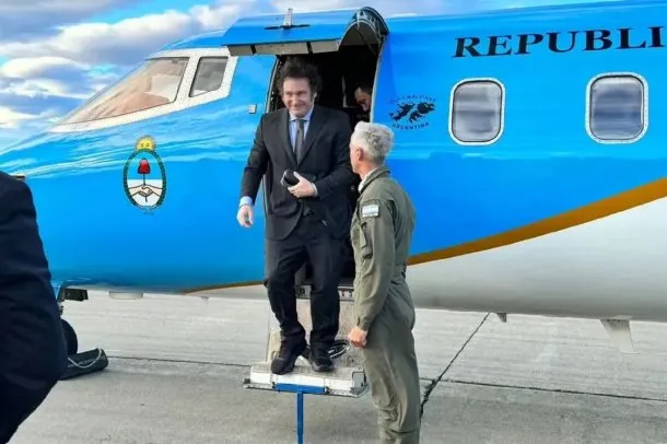 Javier Milei en una reunión con líderes sudamericanos