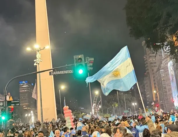 Imagen de los jugadores de la Selección Argentina celebrando una victoria