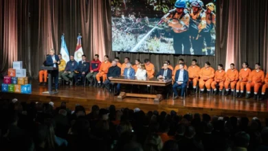 Gobierno de Córdoba entrega fondos a cuarteles de bomberos voluntarios