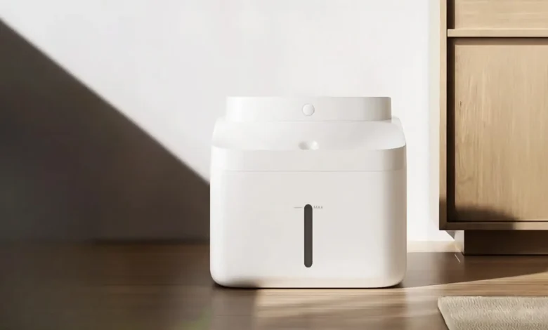 bebedero inteligente Xiaomi con pantalla y depósito de 3 litros