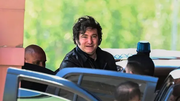 Javier Milei en una reunión oficial