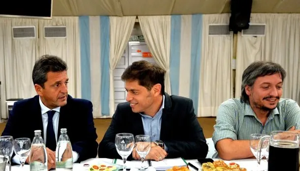 Líderes del peronismo reunidos para discutir la defensa de las PASO