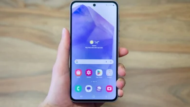 Imagen de un móvil Samsung con la pantalla de ajustes abierta, mostrando la opción de Samsung Lenguaje Core