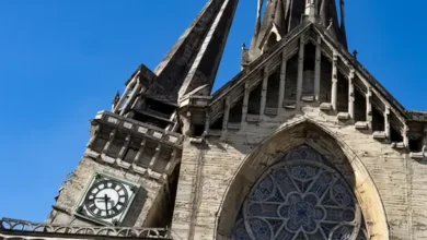 Imágenes del derrumbe de la Catedral de Manizales después del terremoto en Colombia