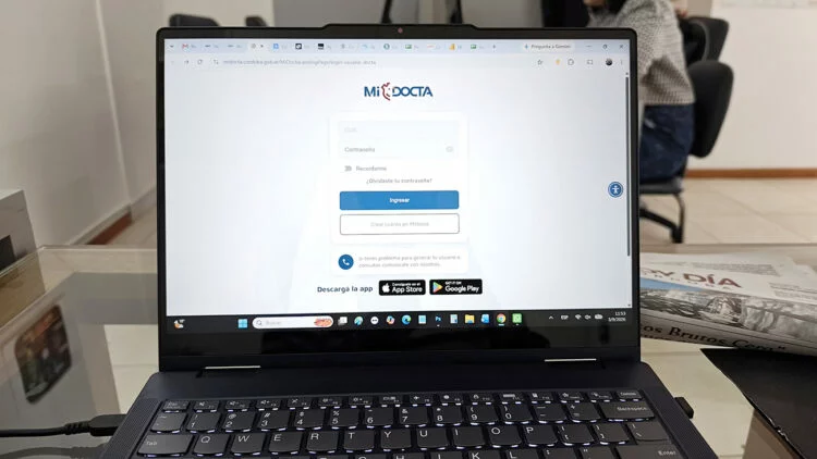 Imagen que muestra la interfaz de Mi Docta y su impacto en la gestión municipal