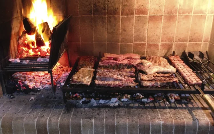 Tabla del Índice Asado de Córdoba con precios de los productos para una parrillada de diez personas