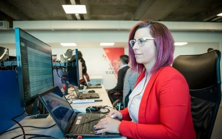 Pantalla con lista de cursos virtuales del programa CBA Me Capacita en la plataforma Campus Córdoba