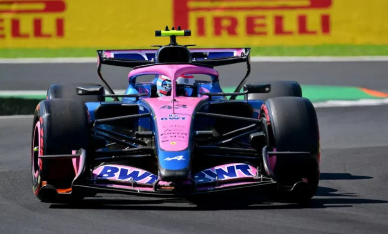 Franco Colapinto cruzando la línea de meta en el GP de Italia en Monza